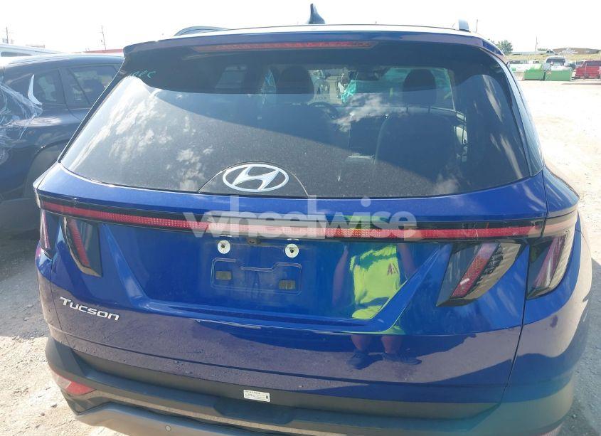 Photo 6 of 2024 Hyundai Tucson LIMITED (VIN 5NMJE3DE0RH345703)