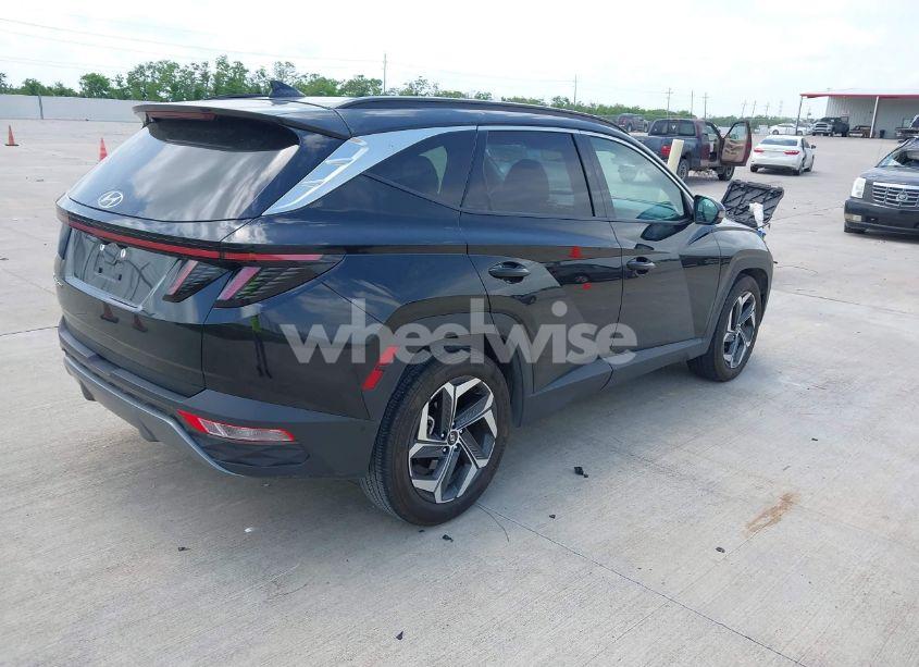 Photo 4 of 2024 Hyundai Tucson LIMITED (VIN 5NMJE3DE2RH351390)