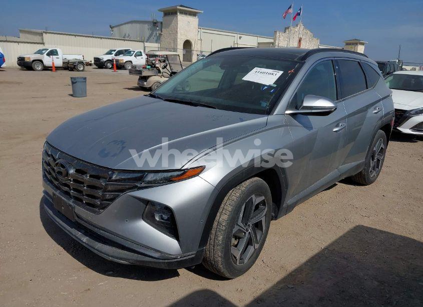 Photo 2 of 2024 Hyundai Tucson LIMITED (VIN 5NMJE3DE3RH316759)
