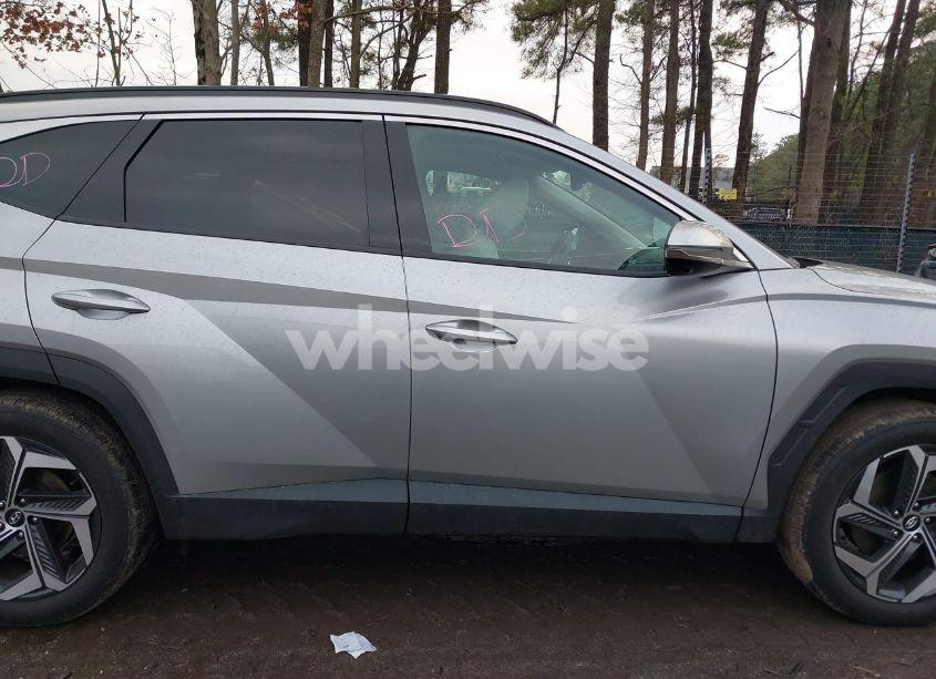 Photo 13 of 2024 Hyundai Tucson LIMITED (VIN 5NMJE3DE3RH332816)