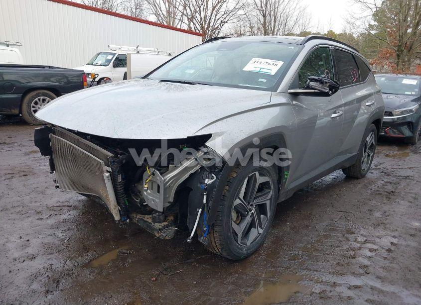 Photo 2 of 2024 Hyundai Tucson LIMITED (VIN 5NMJE3DE3RH332816)