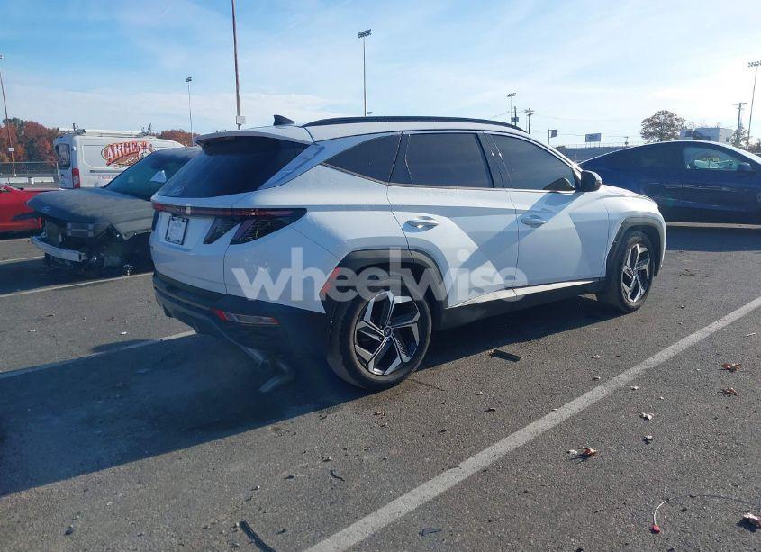 Photo 4 of 2024 Hyundai Tucson LIMITED (VIN 5NMJE3DE3RH340771)