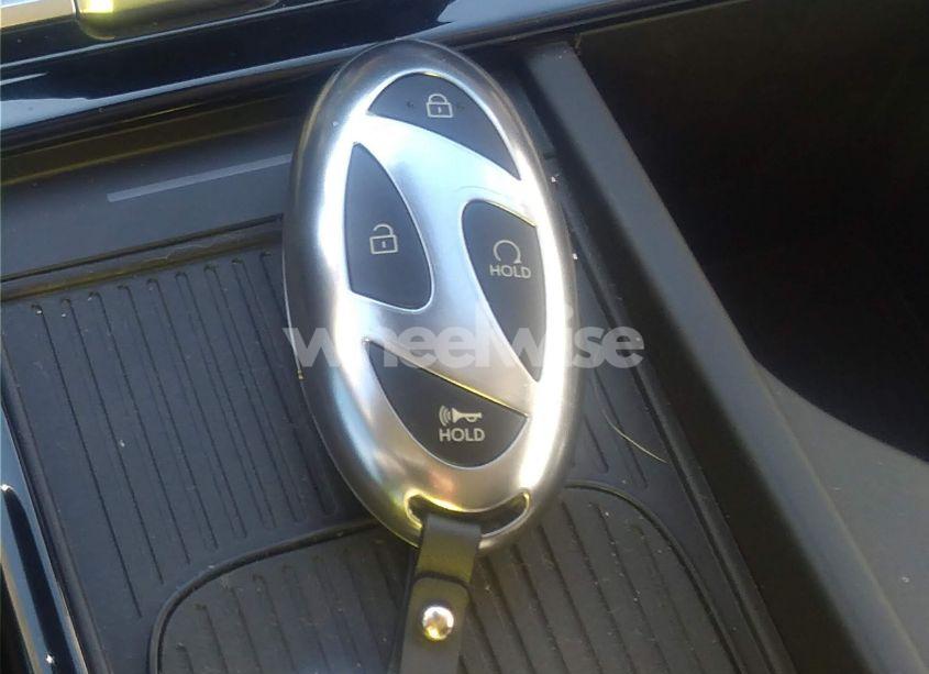 Photo 11 of 2025 Hyundai Tucson LIMITED (VIN 5NMJE3DE4SH456745)