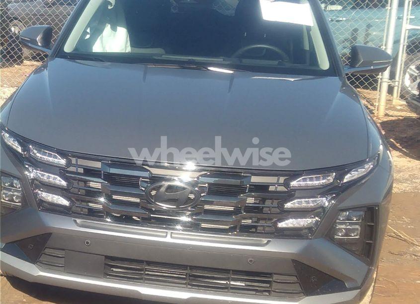 Photo 12 of 2025 Hyundai Tucson LIMITED (VIN 5NMJE3DE4SH456745)