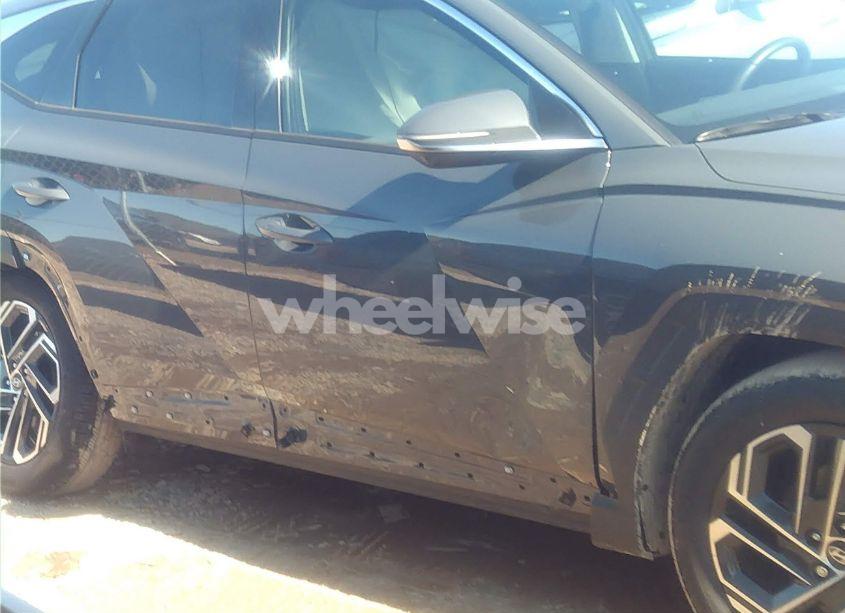 Photo 13 of 2025 Hyundai Tucson LIMITED (VIN 5NMJE3DE4SH456745)