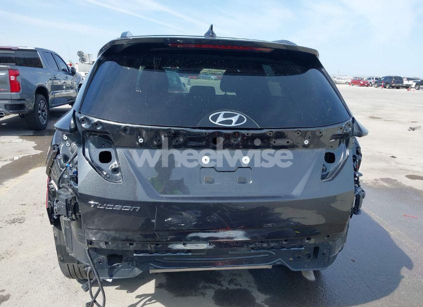 Photo 17 of 2024 Hyundai Tucson LIMITED (VIN 5NMJE3DE5RH325575)