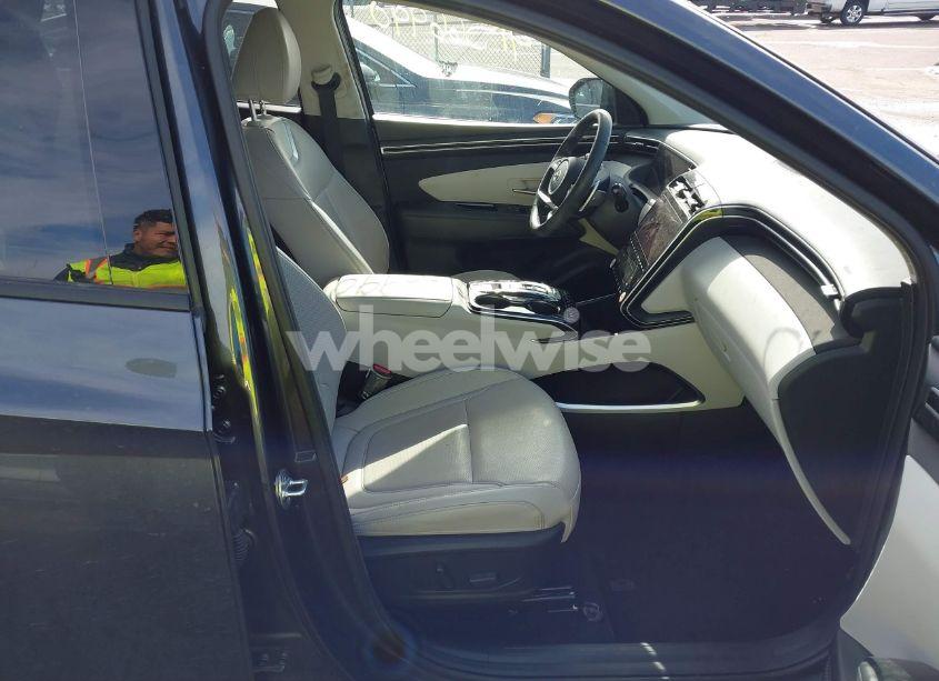 Photo 5 of 2024 Hyundai Tucson LIMITED (VIN 5NMJE3DE7RH357895)