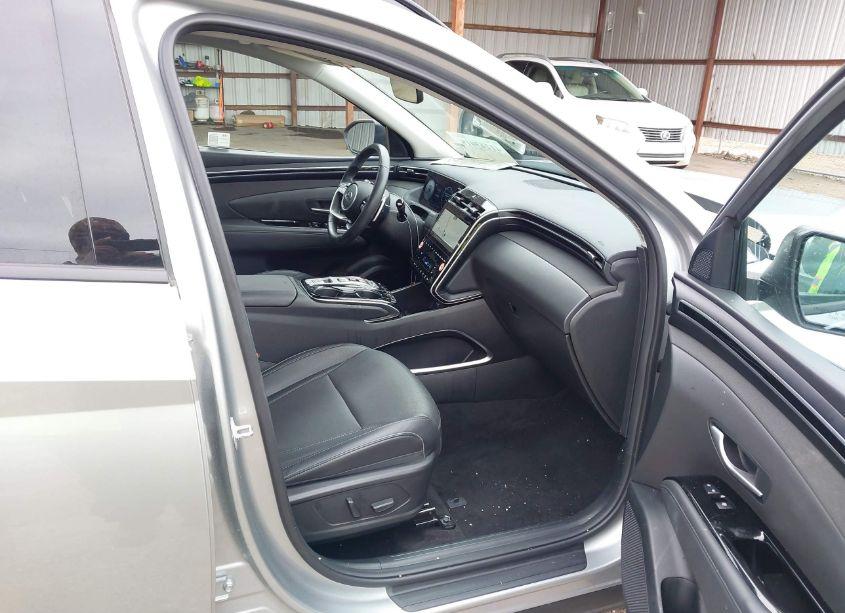 Photo 5 of 2024 Hyundai Tucson LIMITED (VIN 5NMJE3DE8RH359395)