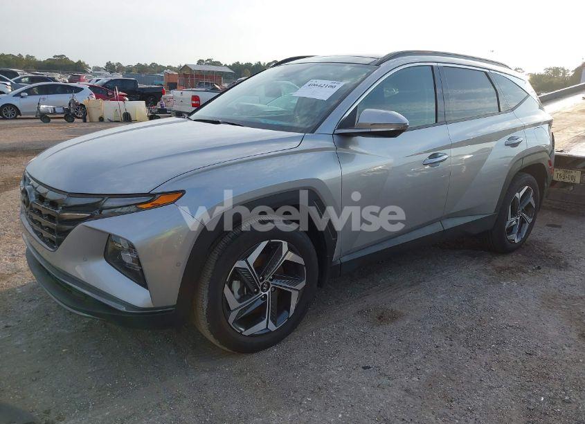 Photo 2 of 2024 Hyundai Tucson LIMITED (VIN 5NMJE3DEXRH383732)