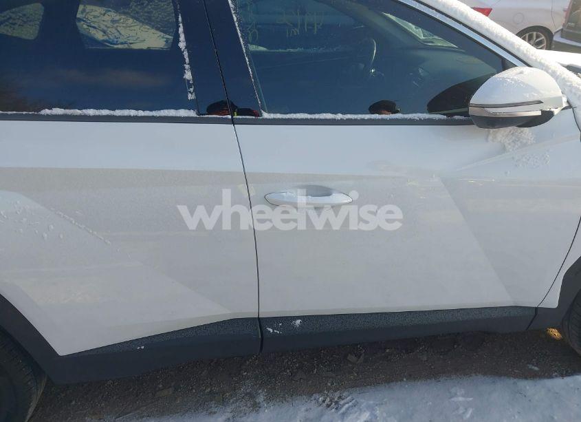 Photo 13 of 2022 Hyundai Tucson LIMITED (VIN 5NMJECAE0NH023318)