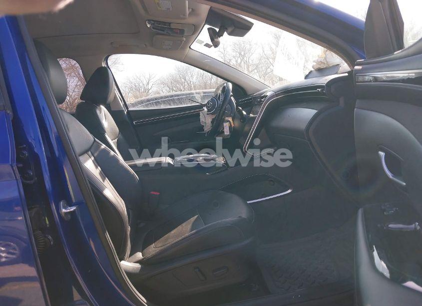Photo 5 of 2023 Hyundai Tucson LIMITED (VIN 5NMJECAE0PH189180)