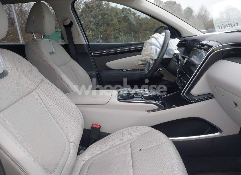 Photo 5 of 2023 Hyundai Tucson LIMITED (VIN 5NMJECAE0PH267053)