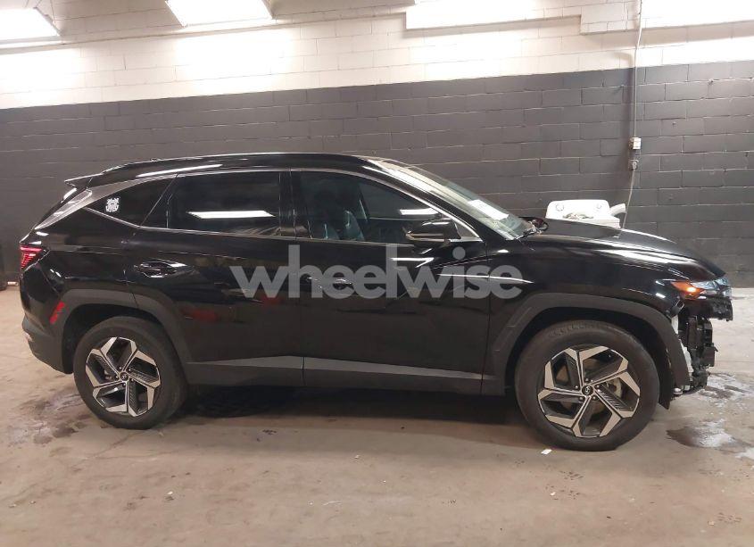 Photo 14 of 2023 Hyundai Tucson LIMITED (VIN 5NMJECAE1PH230867)