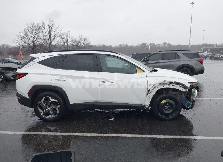 Photo 13 of 2022 Hyundai Tucson LIMITED (VIN 5NMJECAE2NH037284)