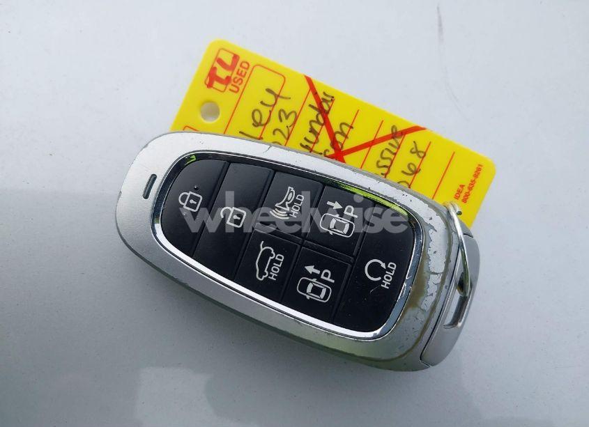 Photo 11 of 2023 Hyundai Tucson LIMITED (VIN 5NMJECAE2PH280709)