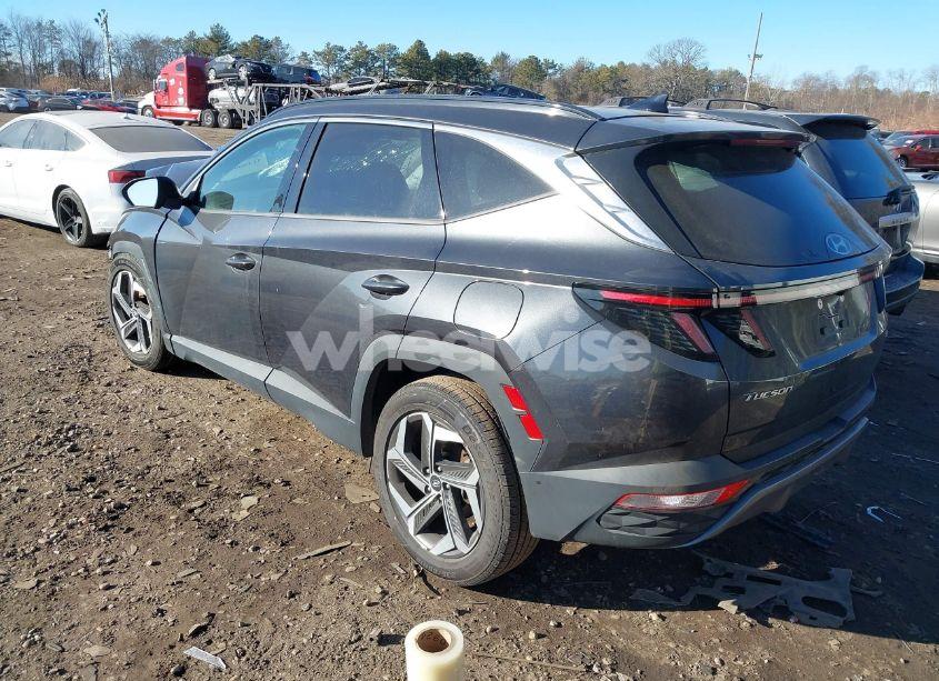 Photo 3 of 2022 Hyundai Tucson LIMITED (VIN 5NMJECAE3NH030246)