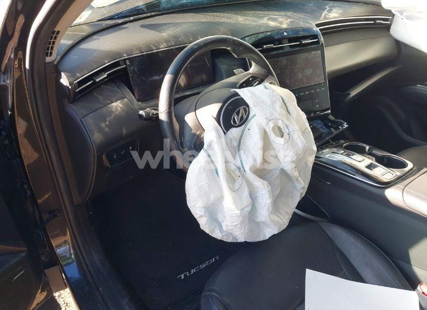 Photo 5 of 2022 Hyundai Tucson LIMITED (VIN 5NMJECAE3NH030246)