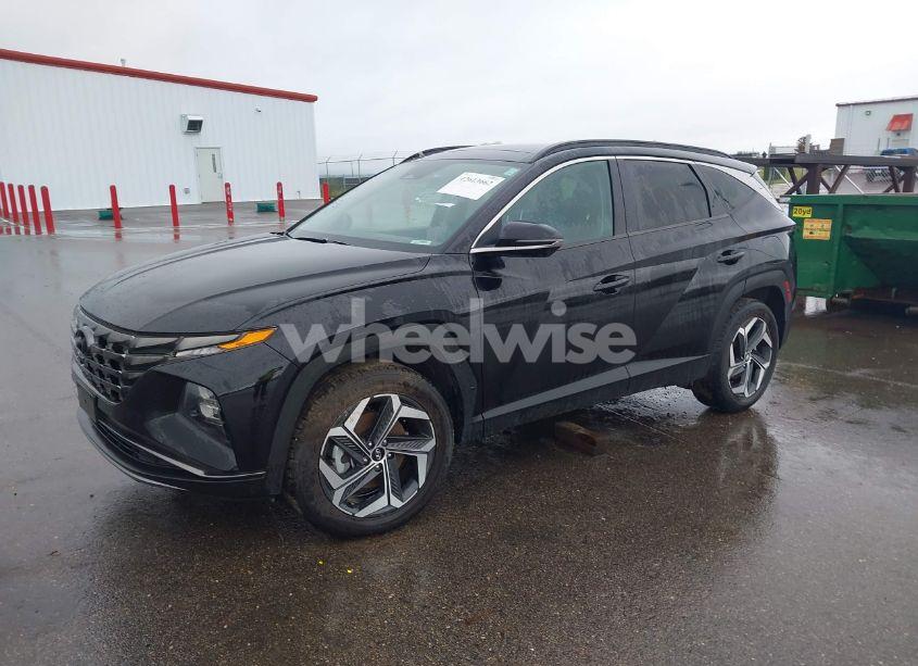 Photo 2 of 2022 Hyundai Tucson LIMITED (VIN 5NMJECAE3NH032448)