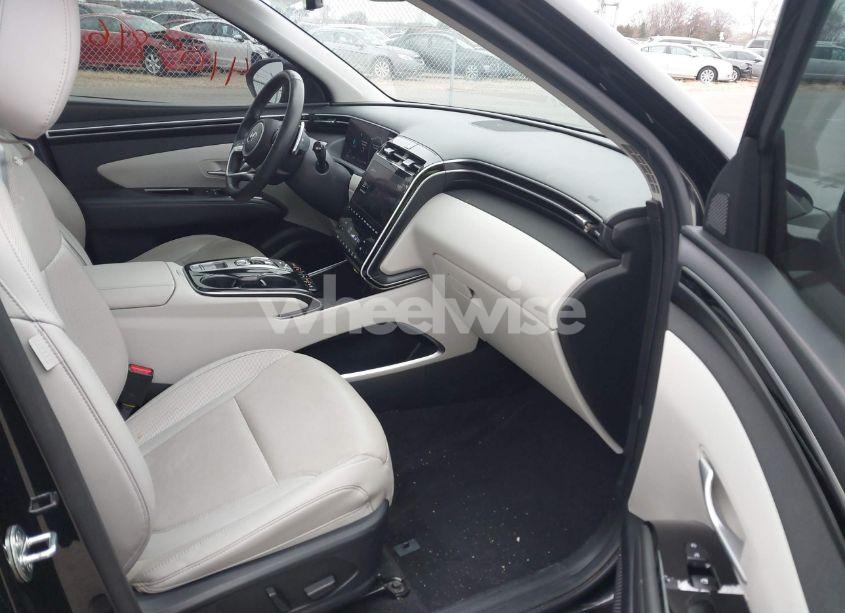 Photo 5 of 2022 Hyundai Tucson LIMITED (VIN 5NMJECAE3NH085814)