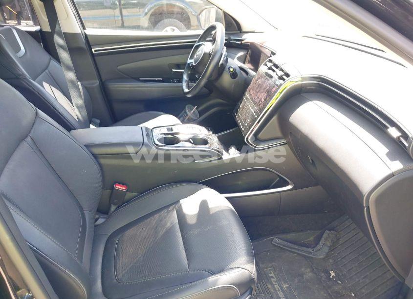 Photo 5 of 2023 Hyundai Tucson LIMITED (VIN 5NMJECAE3PH191604)