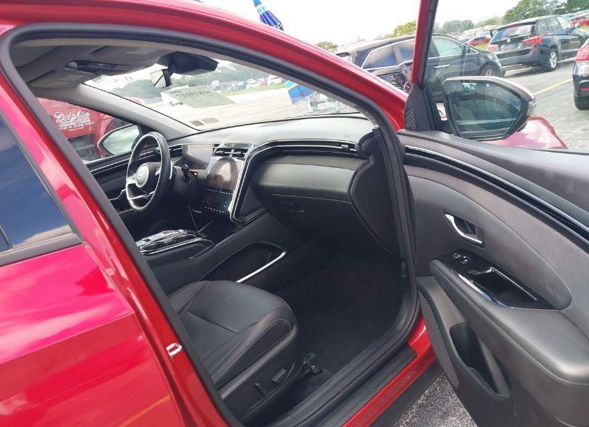 Photo 5 of 2023 Hyundai Tucson LIMITED (VIN 5NMJECAE3PH237237)