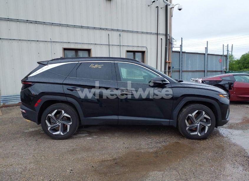 Photo 13 of 2022 Hyundai Tucson LIMITED (VIN 5NMJECAE4NH041479)