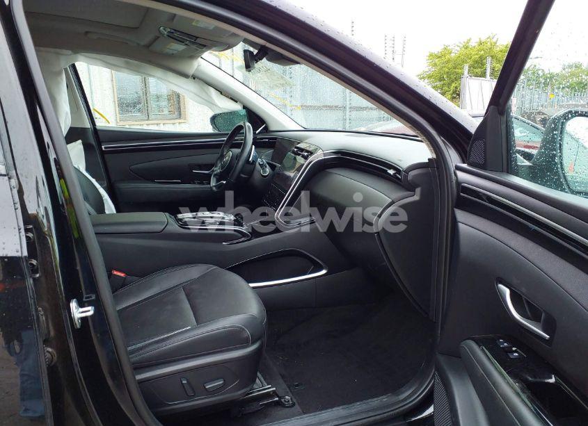 Photo 5 of 2022 Hyundai Tucson LIMITED (VIN 5NMJECAE4NH041479)