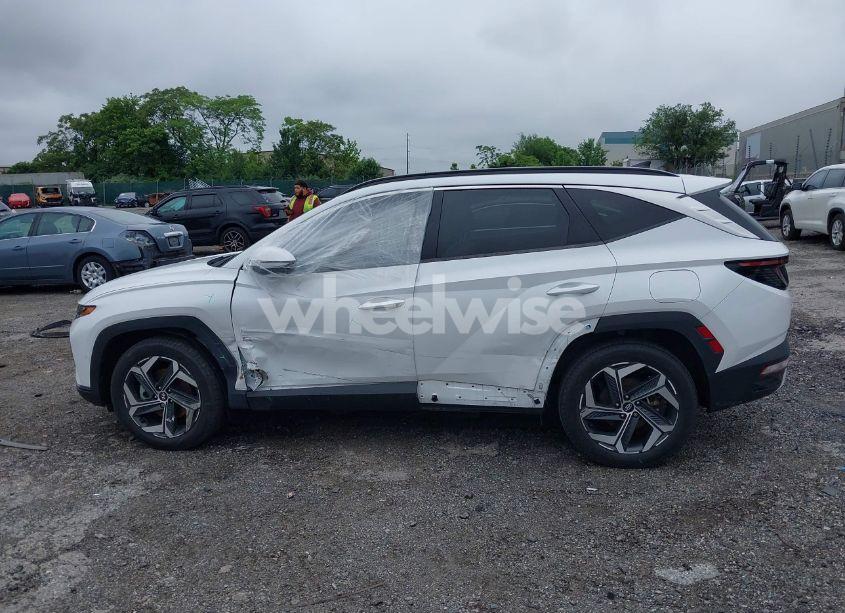 Photo 15 of 2022 Hyundai Tucson LIMITED (VIN 5NMJECAE4NH043250)