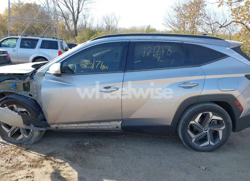 Photo 14 of 2022 Hyundai Tucson LIMITED (VIN 5NMJECAE4NH121218)