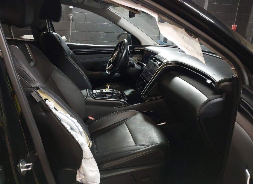 Photo 5 of 2023 Hyundai Tucson LIMITED (VIN 5NMJECAE4PH216848)