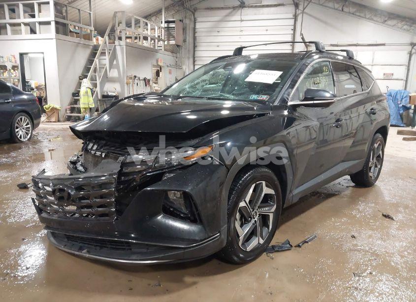 Photo 2 of 2022 Hyundai Tucson LIMITED (VIN 5NMJECAE5NH035691)