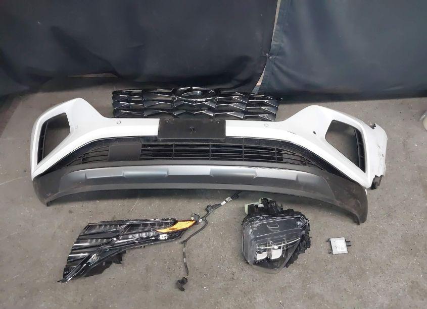 Photo 12 of 2022 Hyundai Tucson LIMITED (VIN 5NMJECAE5NH109143)