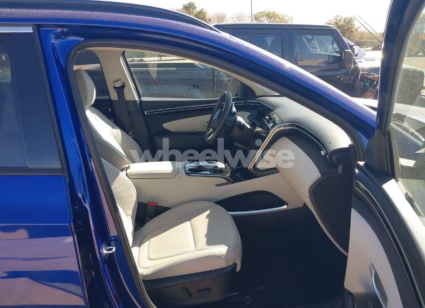 Photo 5 of 2023 Hyundai Tucson LIMITED (VIN 5NMJECAE5PH206314)