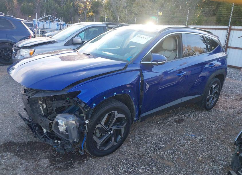 Photo 2 of 2022 Hyundai Tucson LIMITED (VIN 5NMJECAE6NH022836)