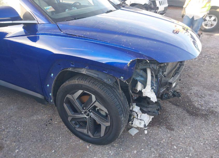 Photo 6 of 2022 Hyundai Tucson LIMITED (VIN 5NMJECAE6NH022836)