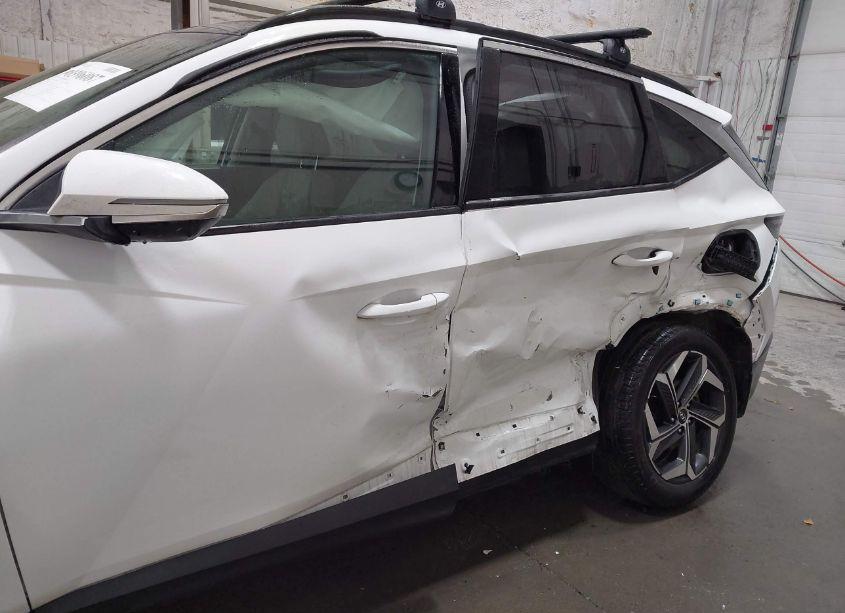 Photo 6 of 2023 Hyundai Tucson LIMITED (VIN 5NMJECAE6PH192536)