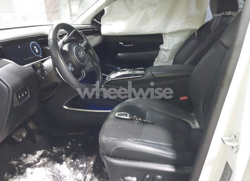 Photo 5 of 2022 Hyundai Tucson LIMITED (VIN 5NMJECAE7NH050354)