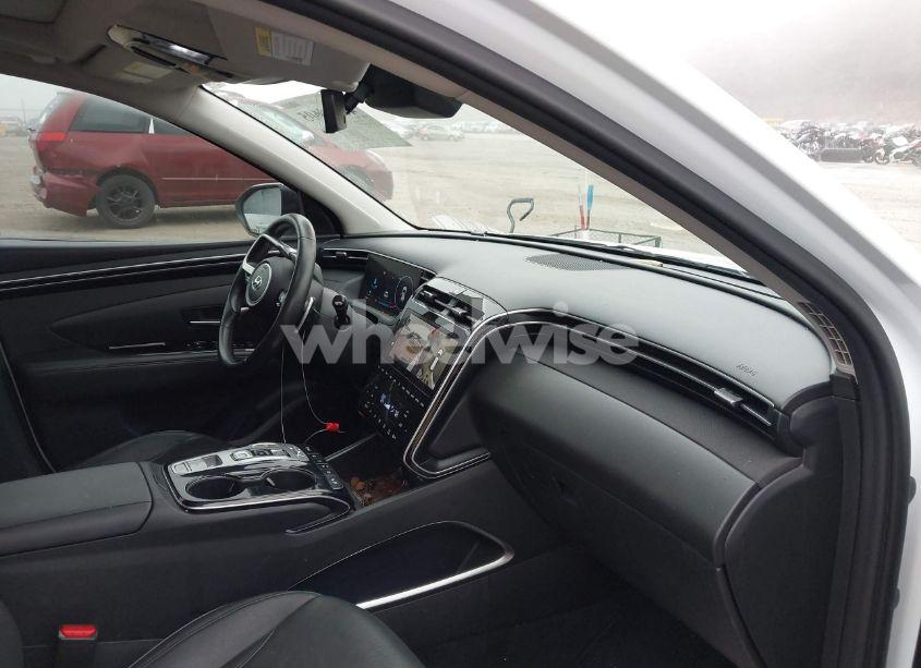 Photo 5 of 2022 Hyundai Tucson LIMITED (VIN 5NMJECAE8NH036530)