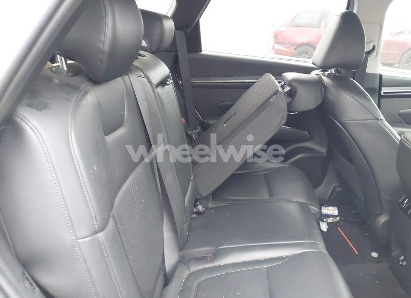 Photo 8 of 2022 Hyundai Tucson LIMITED (VIN 5NMJECAE8NH036530)