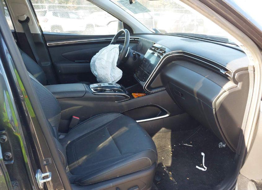 Photo 5 of 2022 Hyundai Tucson LIMITED (VIN 5NMJECAE8NH054137)