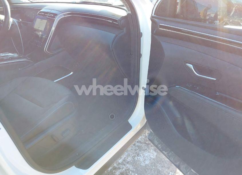 Photo 5 of 2023 Hyundai Tucson LIMITED (VIN 5NMJECAE8PH179190)