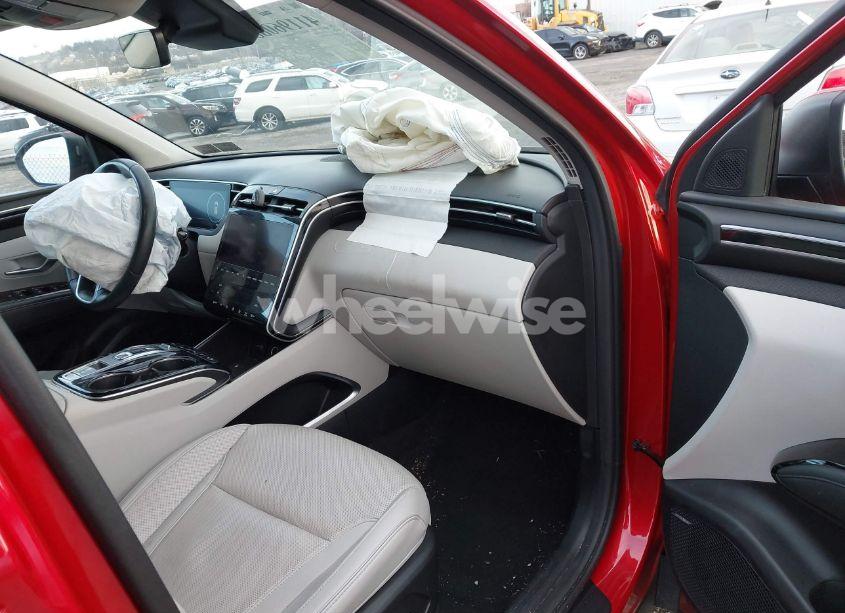 Photo 5 of 2023 Hyundai Tucson LIMITED (VIN 5NMJECAE9PH180414)