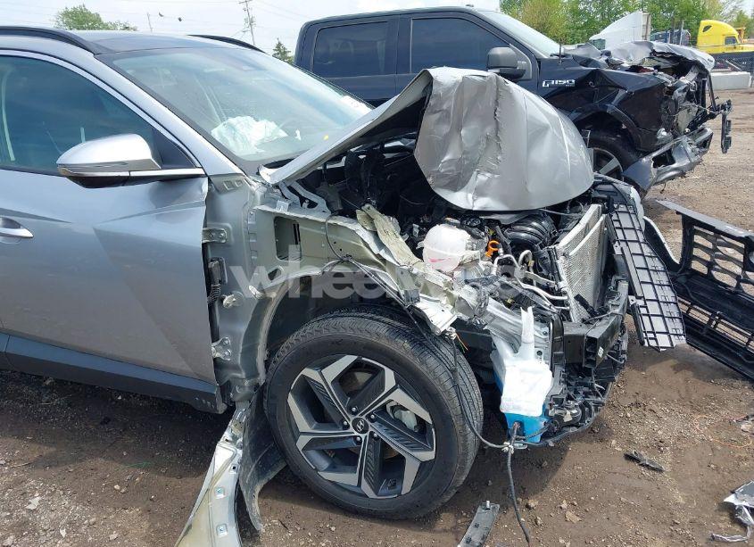 Photo 16 of 2023 Hyundai Tucson LIMITED (VIN 5NMJECAE9PH289763)