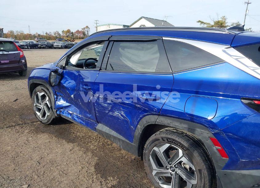 Photo 6 of 2022 Hyundai Tucson LIMITED (VIN 5NMJECAEXNH137018)