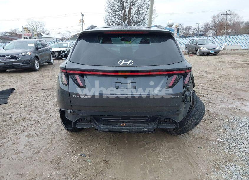 Photo 17 of 2023 Hyundai Tucson LIMITED (VIN 5NMJECAEXPH216014)