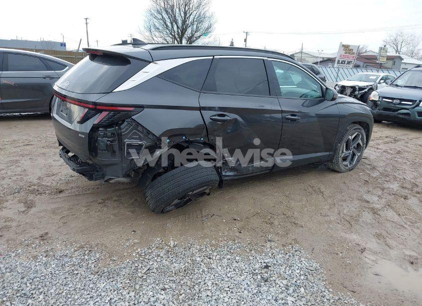 Photo 4 of 2023 Hyundai Tucson LIMITED (VIN 5NMJECAEXPH216014)