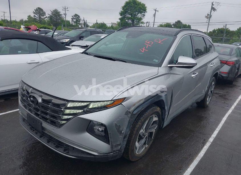 Photo 2 of 2024 Hyundai Tucson LIMITED (VIN 5NMJECDE0RH352912)