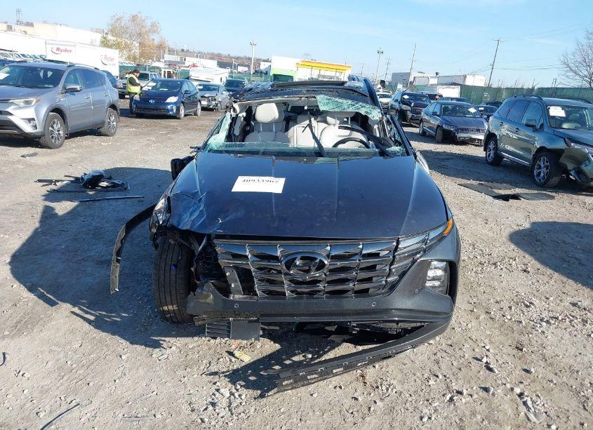 Photo 13 of 2024 Hyundai Tucson LIMITED (VIN 5NMJECDE0RH356622)