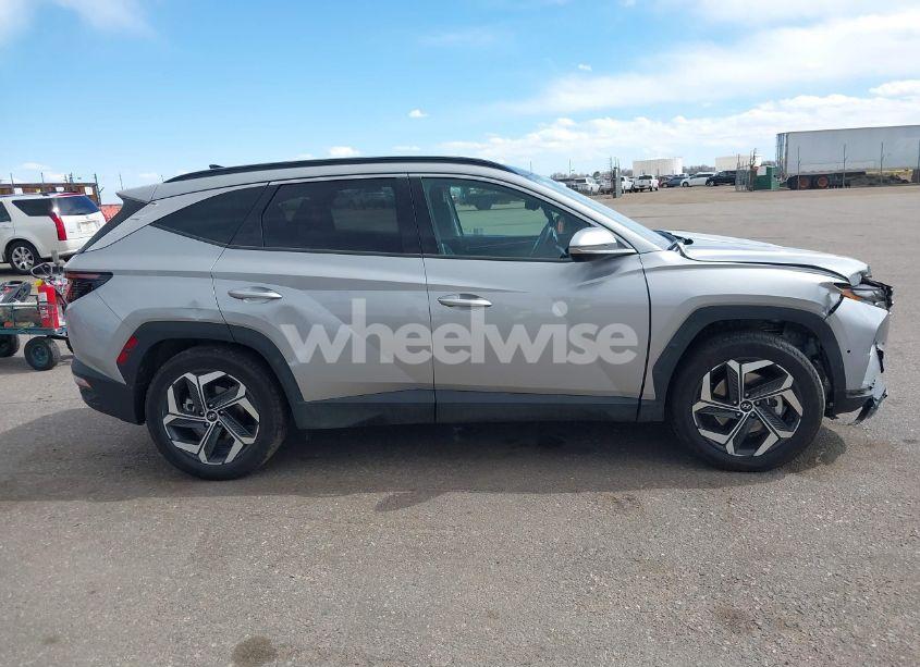 Photo 12 of 2024 Hyundai Tucson LIMITED (VIN 5NMJECDE2RH346383)