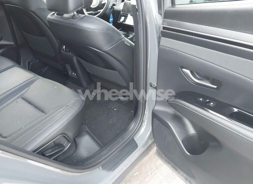 Photo 8 of 2024 Hyundai Tucson LIMITED (VIN 5NMJECDE2RH379657)